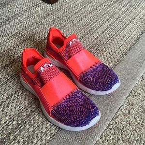 APL techloom bliss sneakers, purple/pink